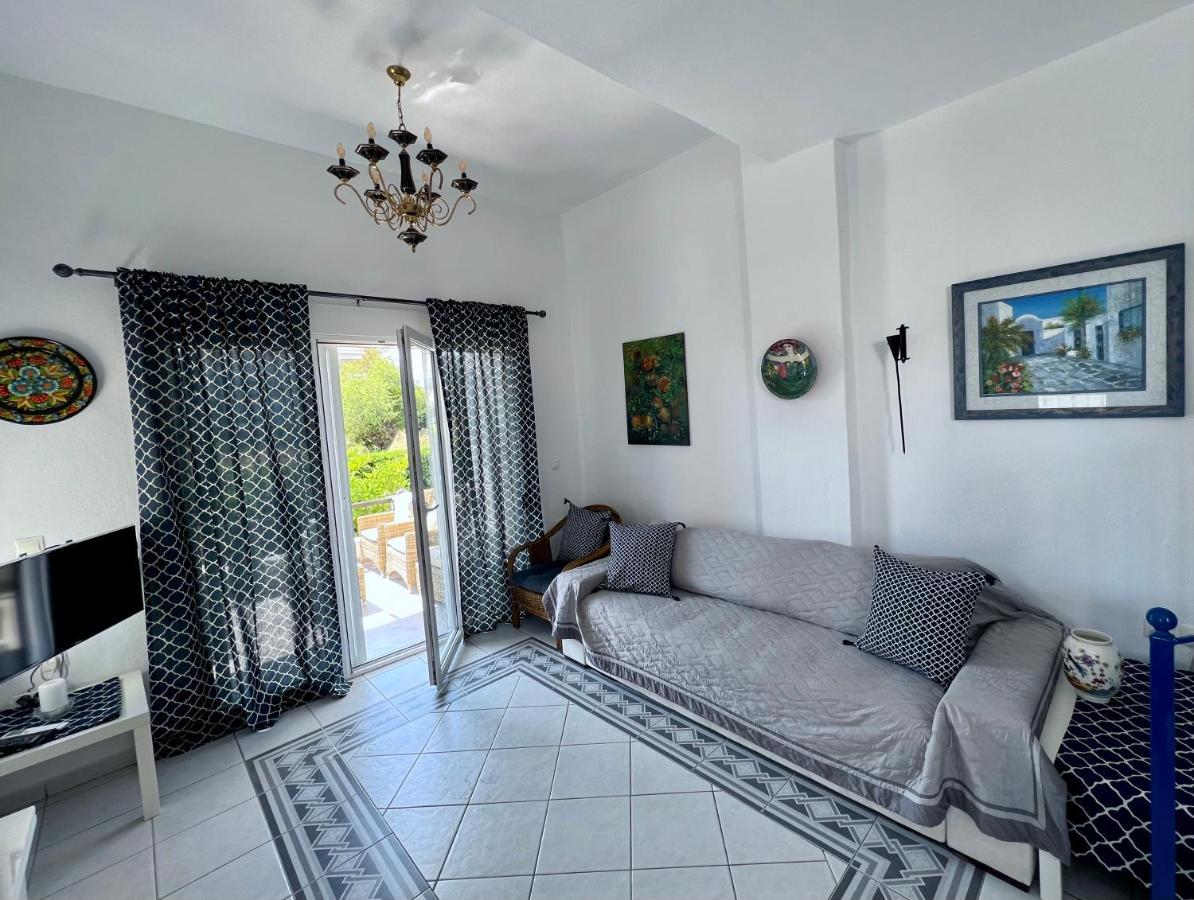 חניוטי Villa Victoria מראה חיצוני תמונה